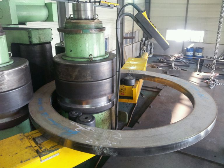 F/L(SUS304) 85T*220W*ID1440Φ*OD1880Φ